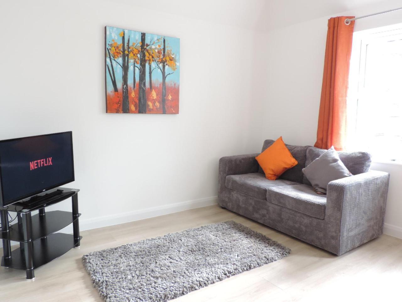 Park House - City Centre Apartment 彼得伯勒 外观 照片